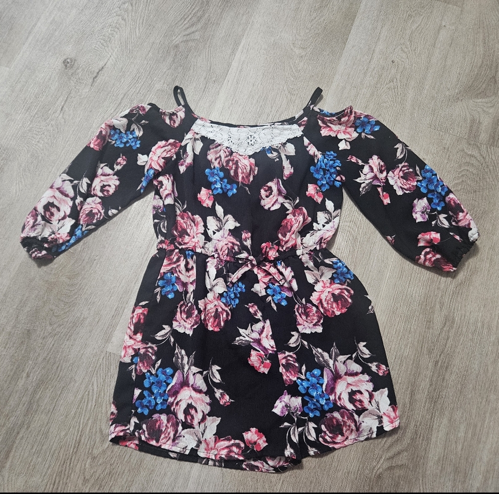 Girls size 7/8 Floral Pink & Violet Romper